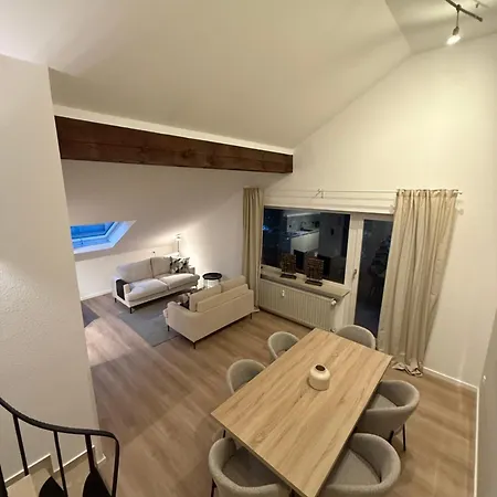 Skywalk Loft *